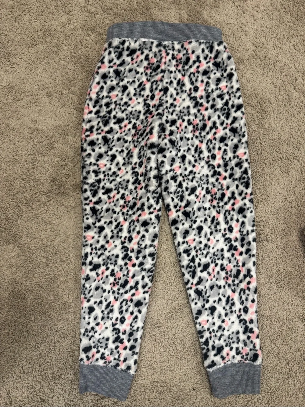 bebe Pink, Gray & White Leopard-Print 3-Piece Pajama Set